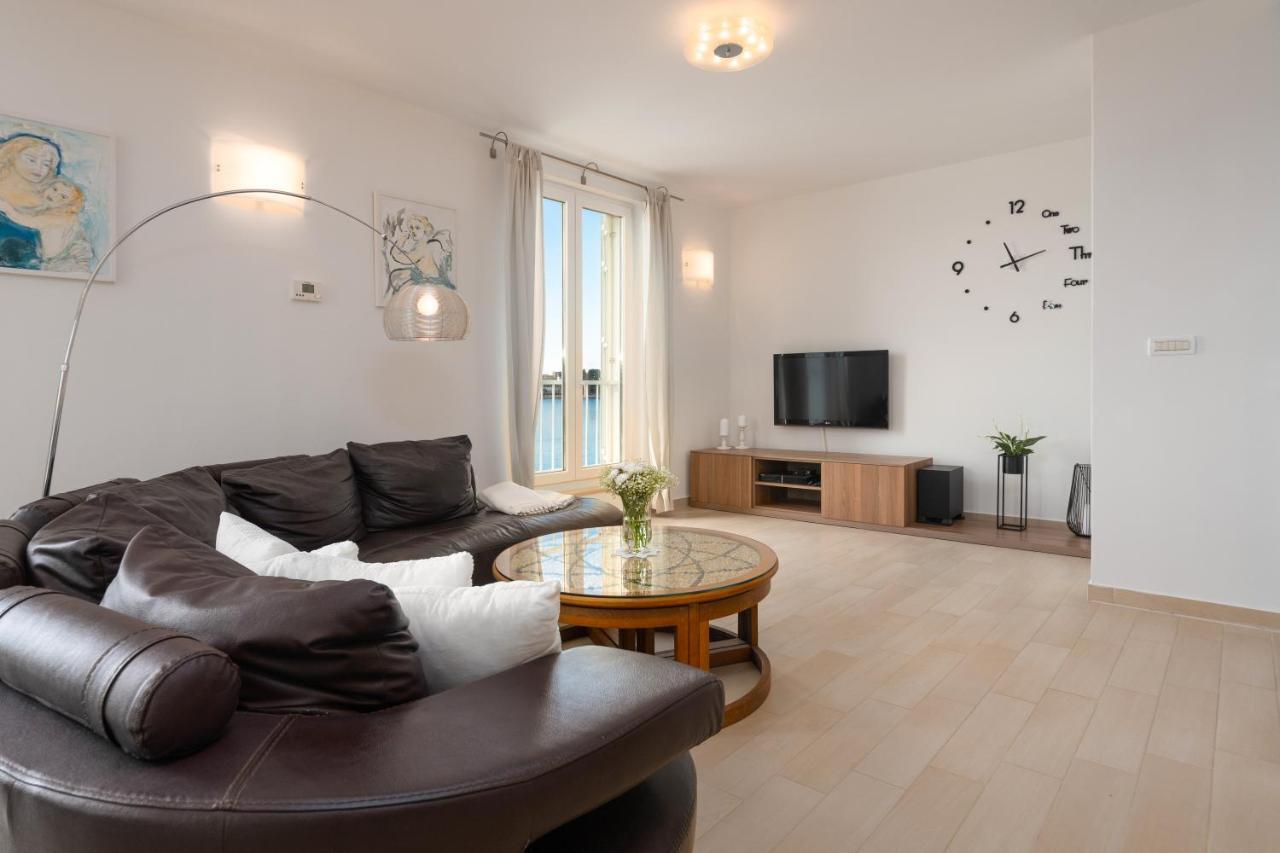 Design Apartment Bellevue Poreč Exterior foto